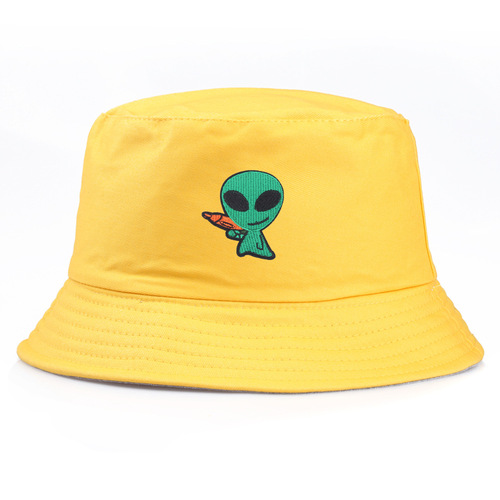 Bob-extraterrestre-brodé-couleur-jaune-présenté-sur-fond-blanc