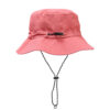Bob-imperméable-rouge-présenté-sur-un-fond-blanc