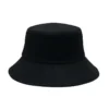 Bob chapeau pour grosses têtes couleur noir sur un fond blanc