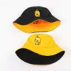 bob-reversible-noir-jaune-sur-fond-blanc