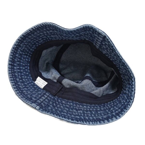 Bob-en-denim-couleur-bleu-marine_retourné-vue-sur-l'intérieur
