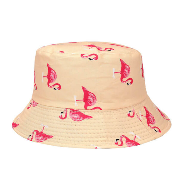 Bob-flamant-rose-de-couleur-beige-fond-blanc