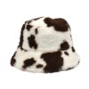 Bob-fourrure-vache-tache-marron-et-blanc