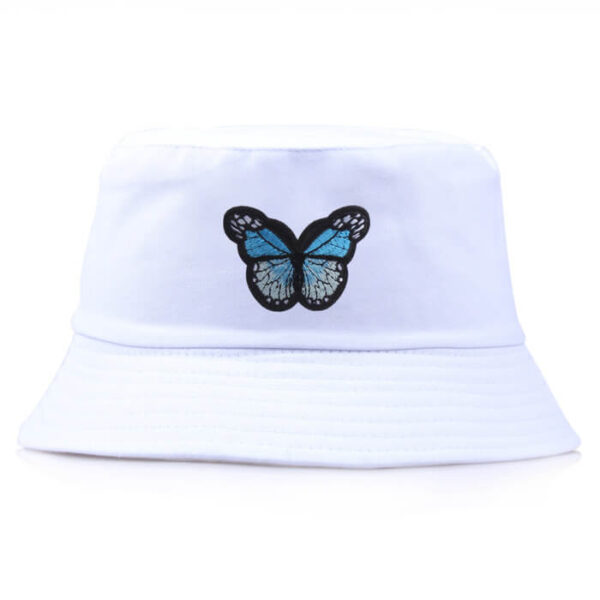 Bob-papillon-brodé-couleur-blanc-sur-un-fond-blanc