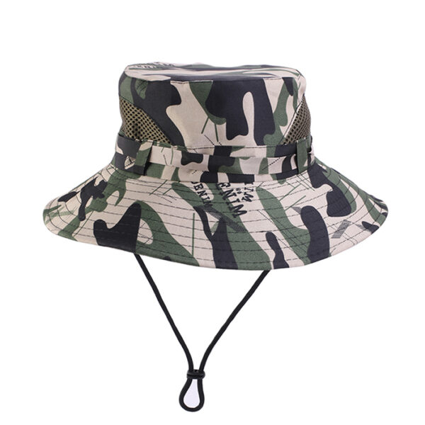 Bob-enfant-style-militaire-camouflage-version-2-sur-fond-blanc