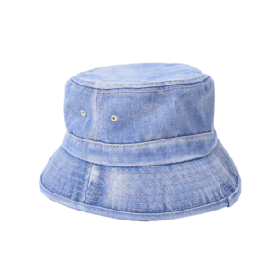 Bob-en-jean-style-delave-bleu-ciel-sur-un-fond-blanc