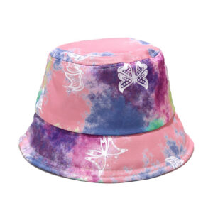 Bob-chapeau-avec-des-couleurs-magnifiques-et-des-ailes-de-papillon-imprimées