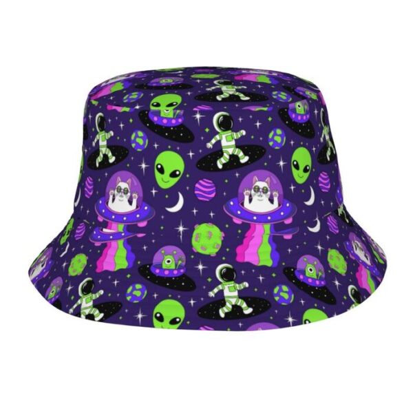 Bob-chapeau-aliens-dans-l'espace