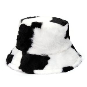 Bob-en-fourrure-style-tâches-de-vache-sur-fond-blanc