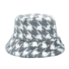 Bob fourrure couleur gris avec des motifs carreaux style pied-de-coq en blanc