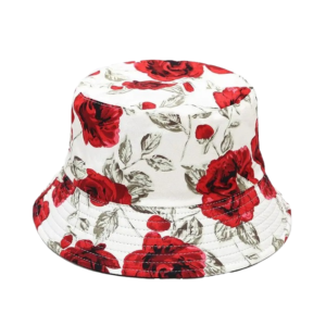 Un bob chapeau avec des motifs de grosses fleurs rose rouge