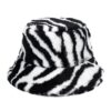 Bob chapeau en fausse fourrure noir et blanc motif marbré