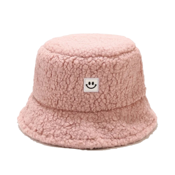 Bob fourrure couleur rose avec smiley brodé