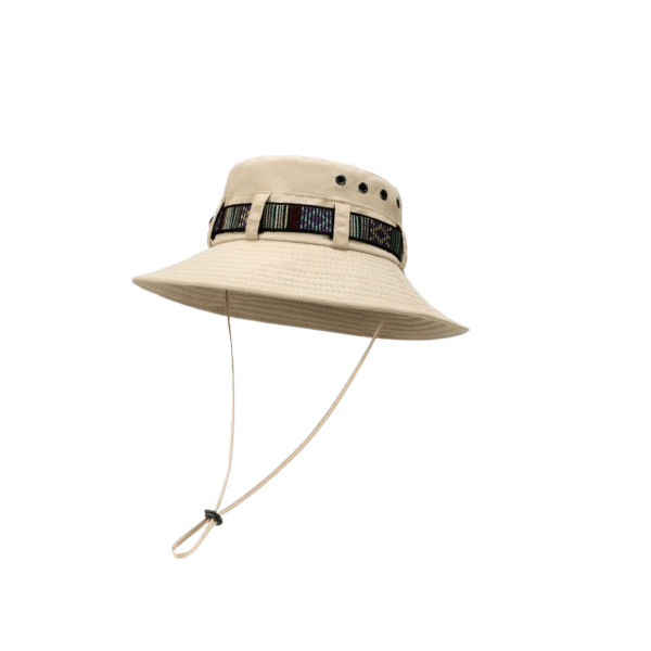 Bob chapeau anti-ultraviolets beige sur un fond blanc
