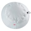 Un bob chapeau blanc est montré du dessus sur fond blanc