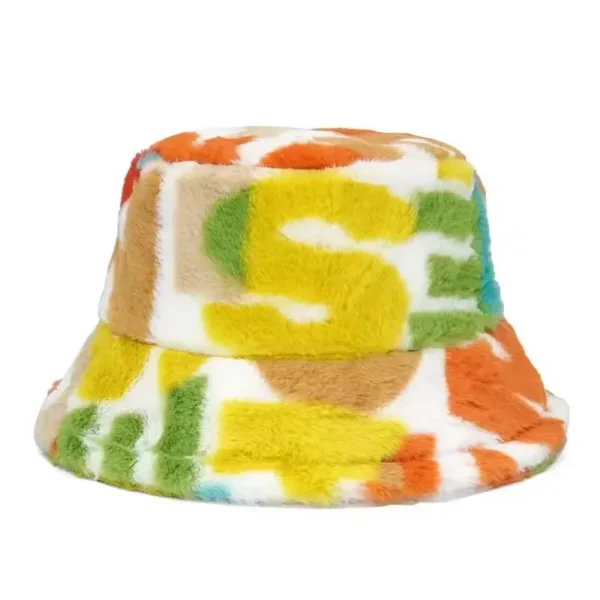 chapeau-bob-fourrure-hiver-multicolore-clair Bob coloré en fourrure style urbain pour homme