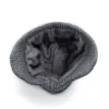 Vue intérieure d’un bonnet homme cache oreilles avec doublure polaire douce pour isolation thermique maximale